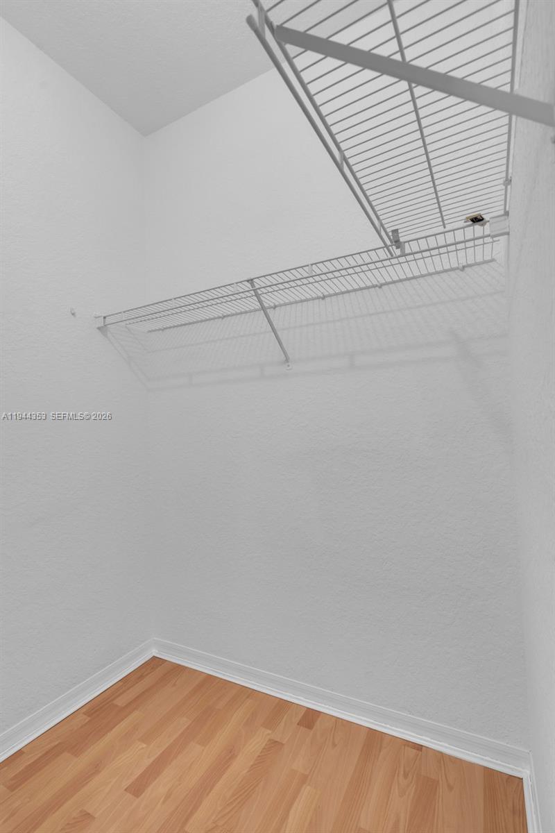 5670 NW 116th Ave # 219