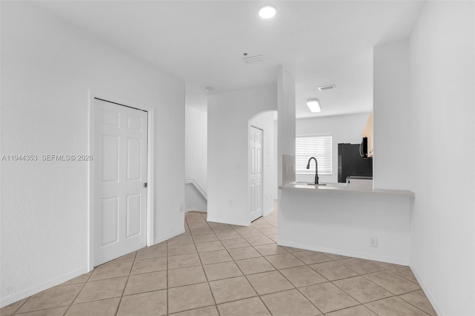 5670 NW 116th Ave # 219