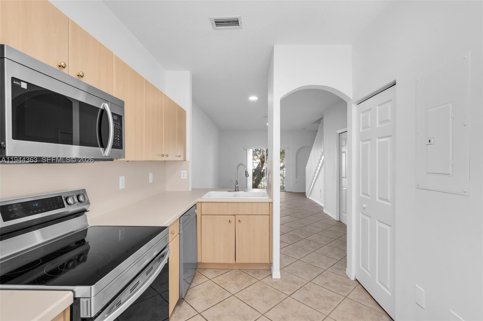 5670 NW 116th Ave # 219