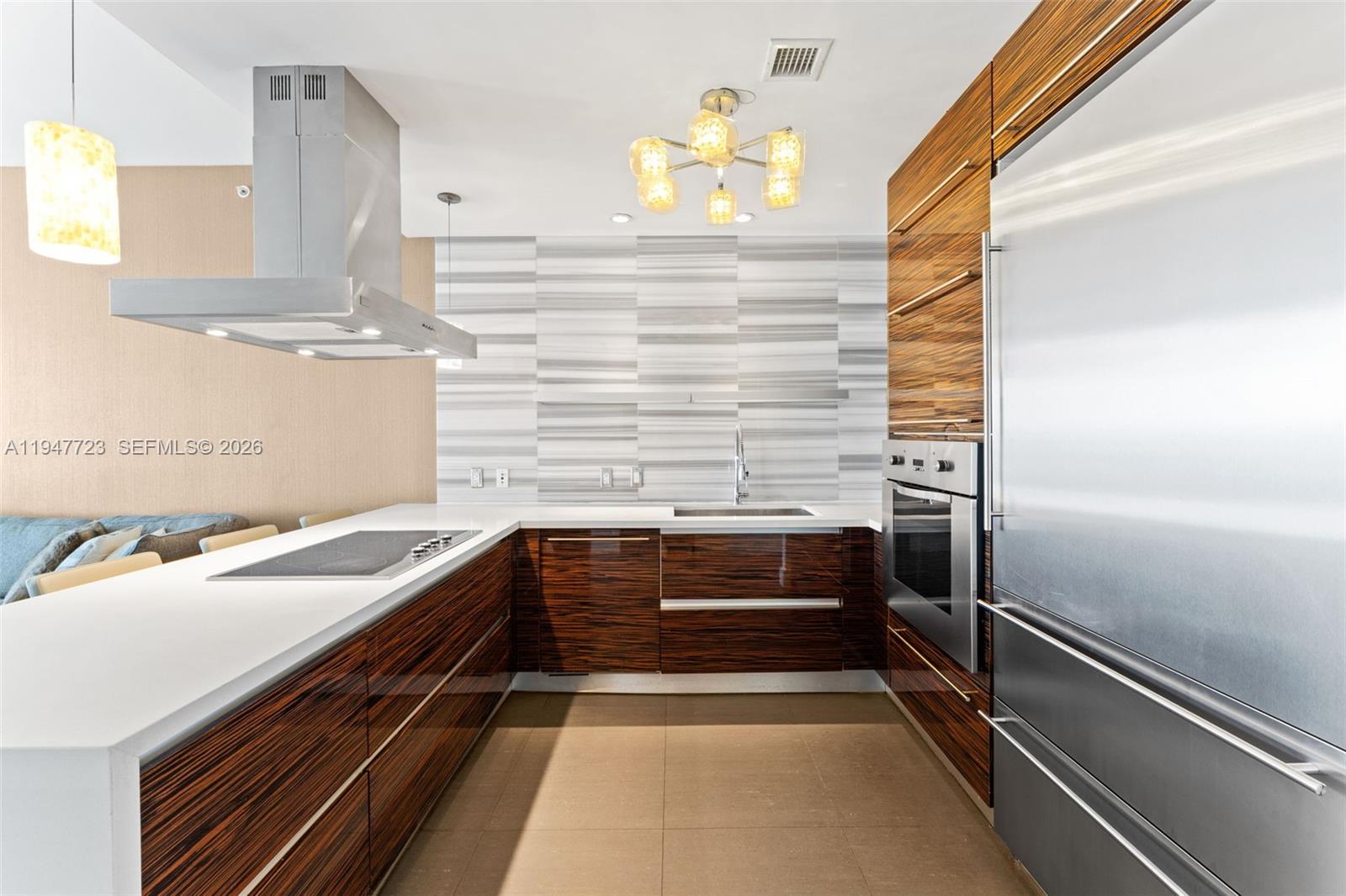 1100 Biscayne Blvd # 4502