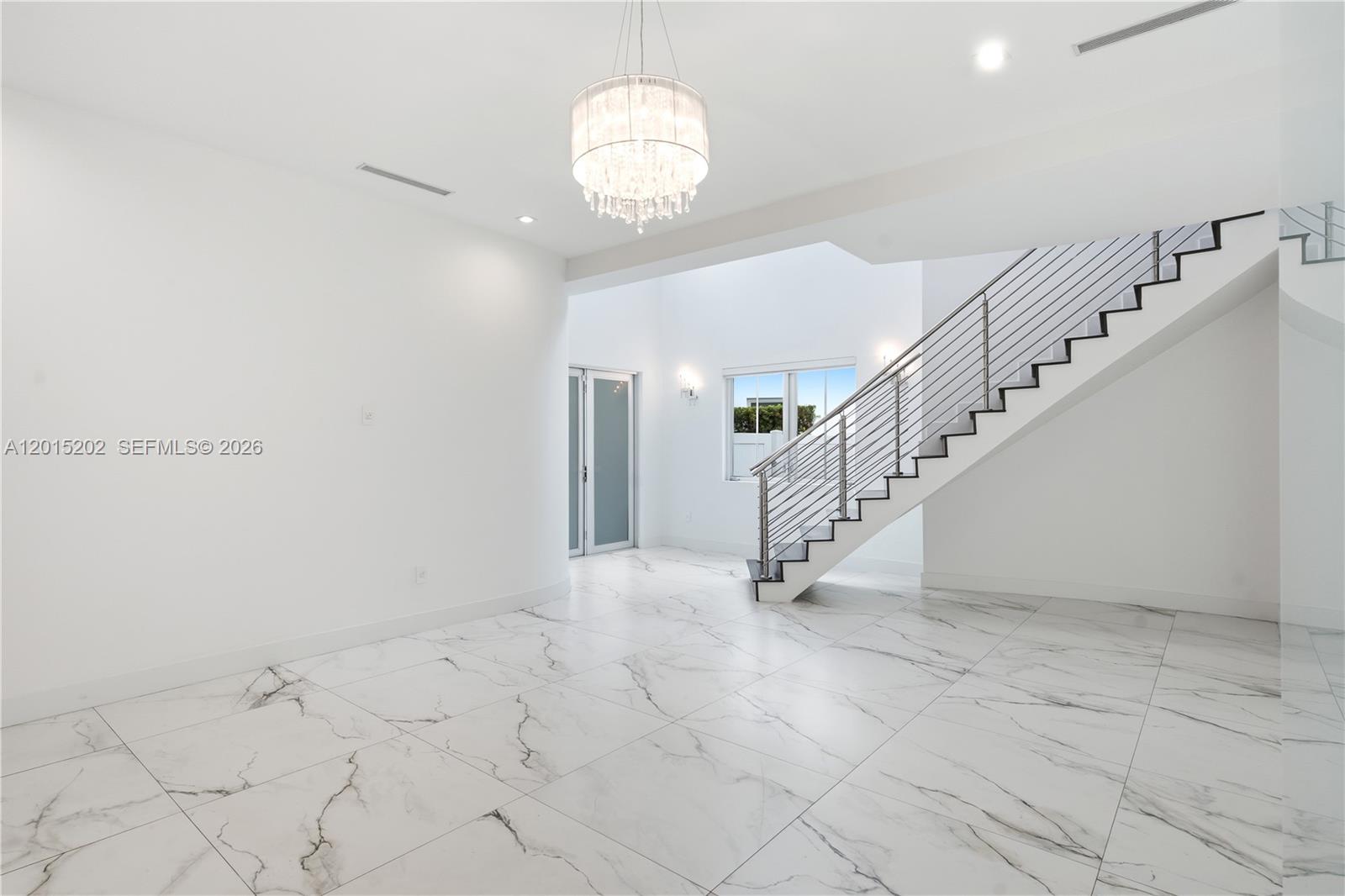 8221 NW 34th Dr