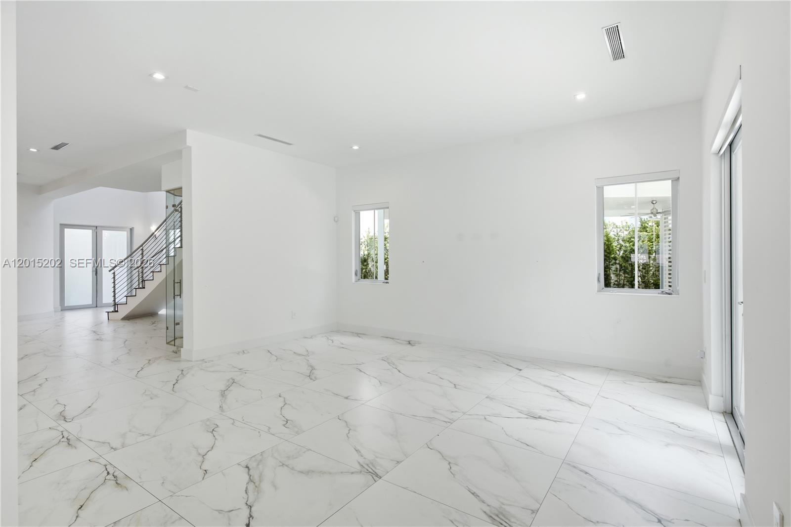 8221 NW 34th Dr