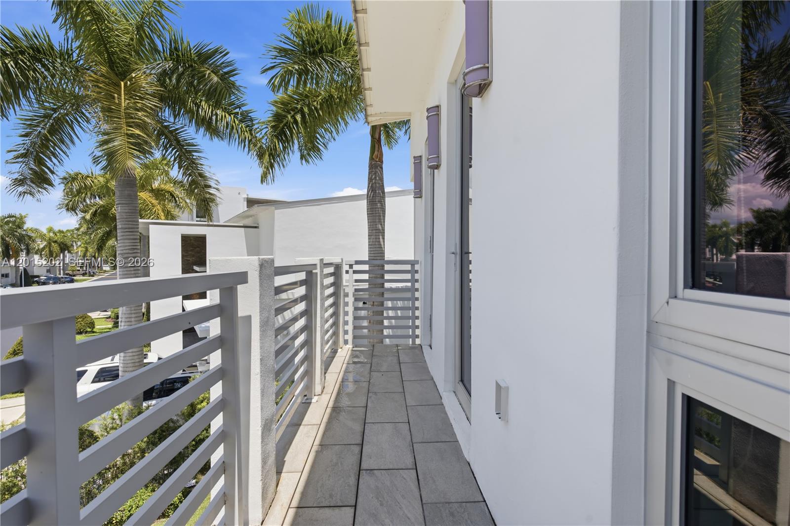 8221 NW 34th Dr