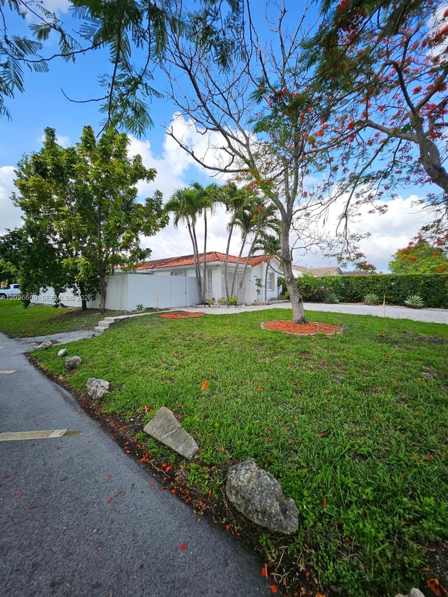 9999 NW 25th Ter