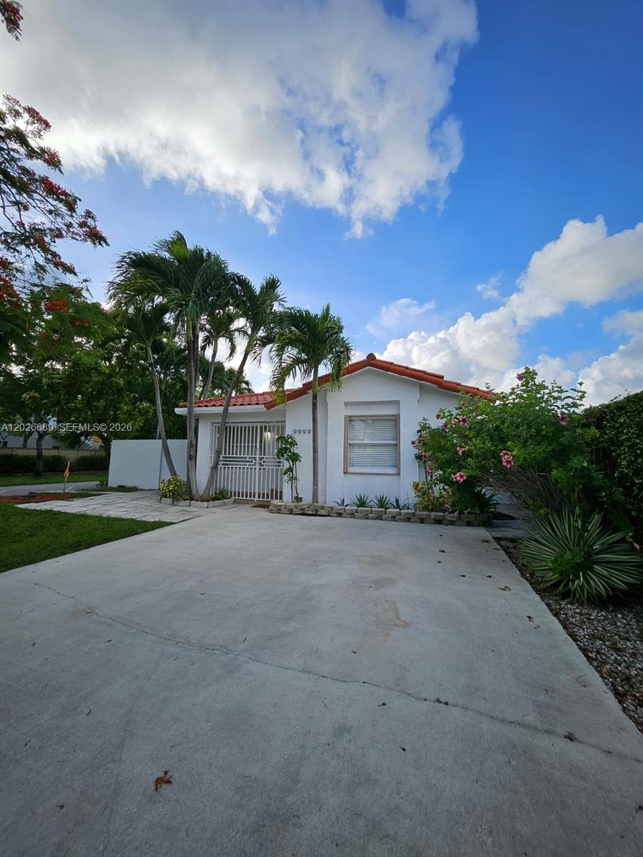 9999 NW 25th Ter