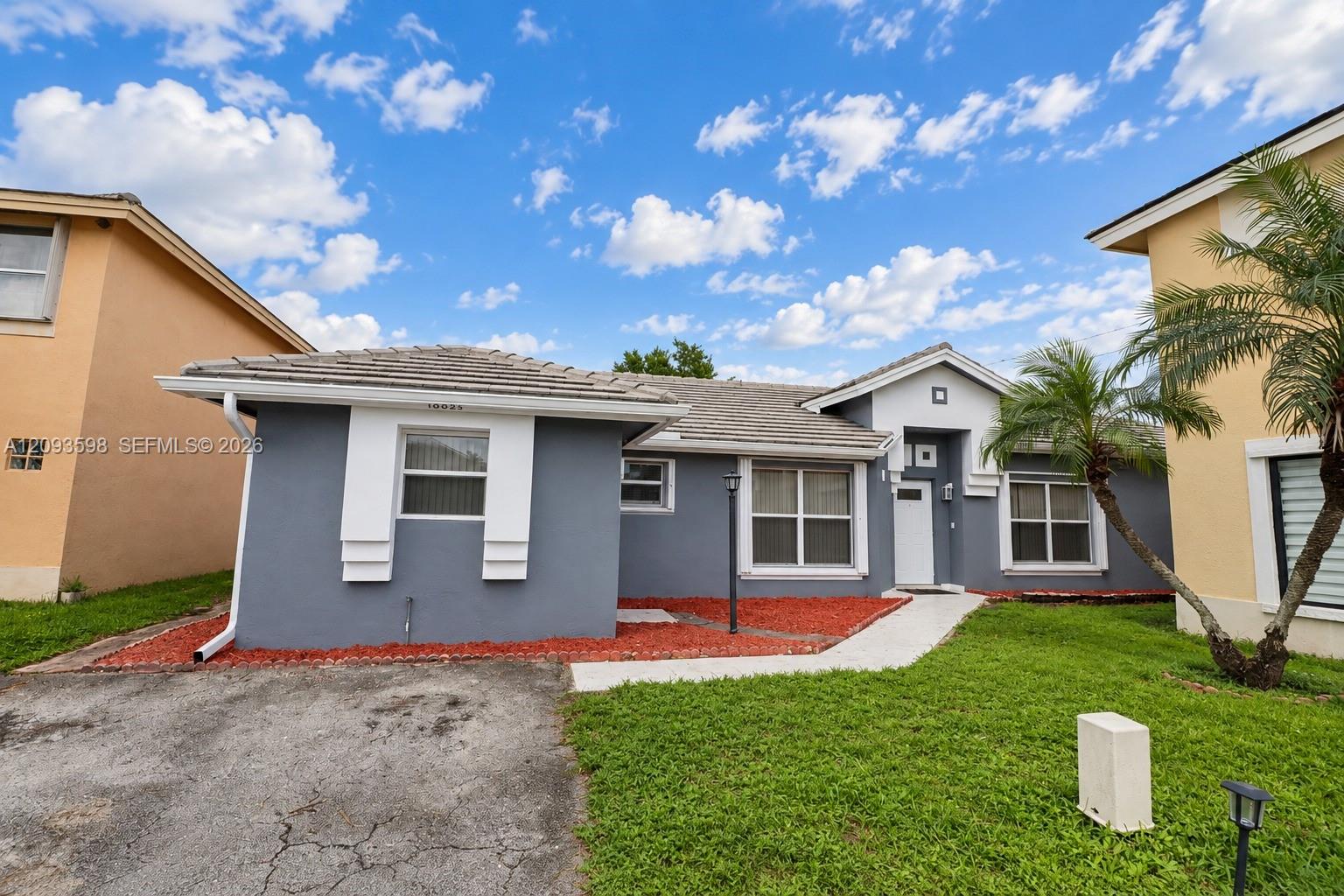 18825 NW 52nd Ct