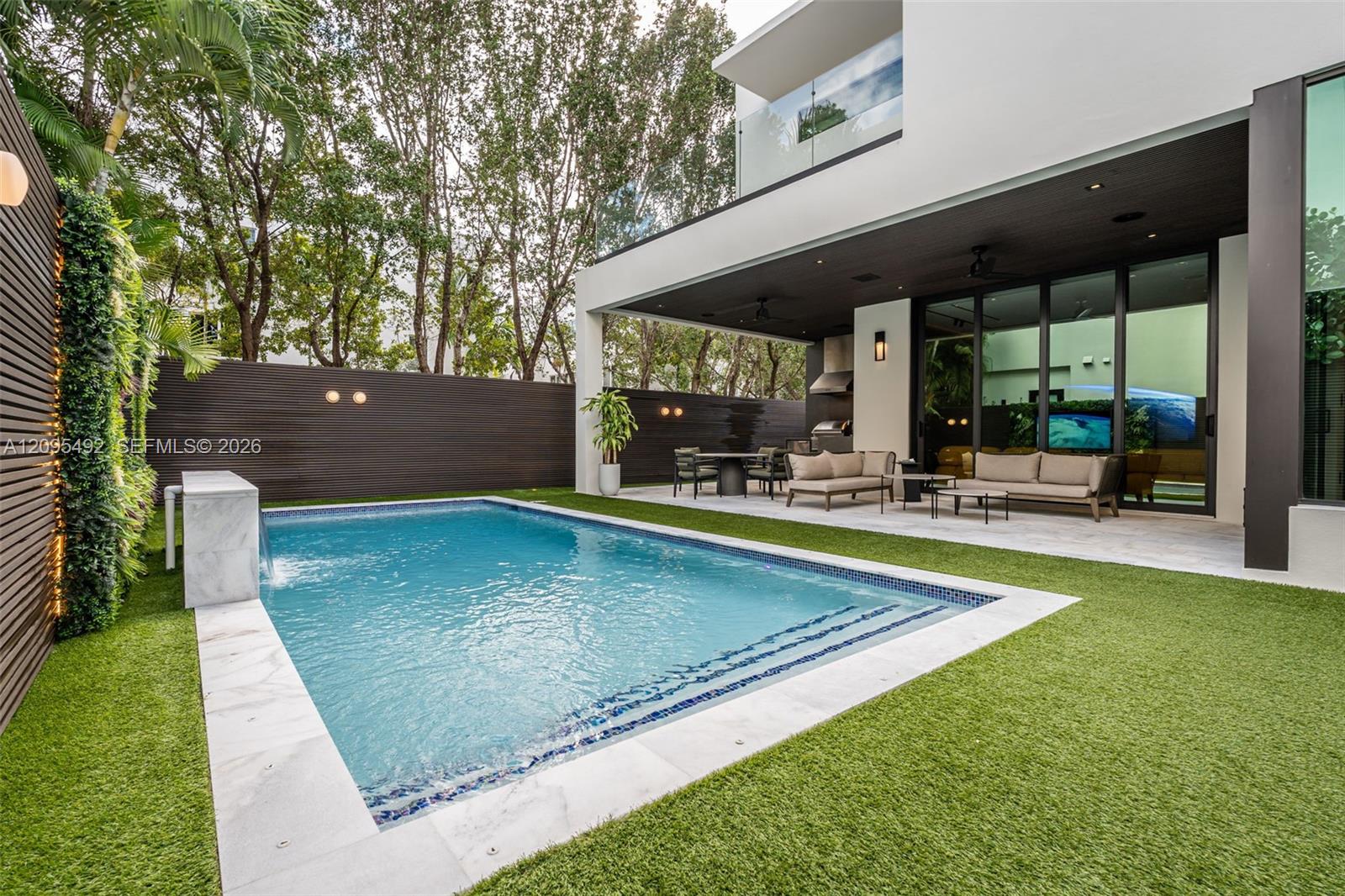 10540 NW 67th Ter