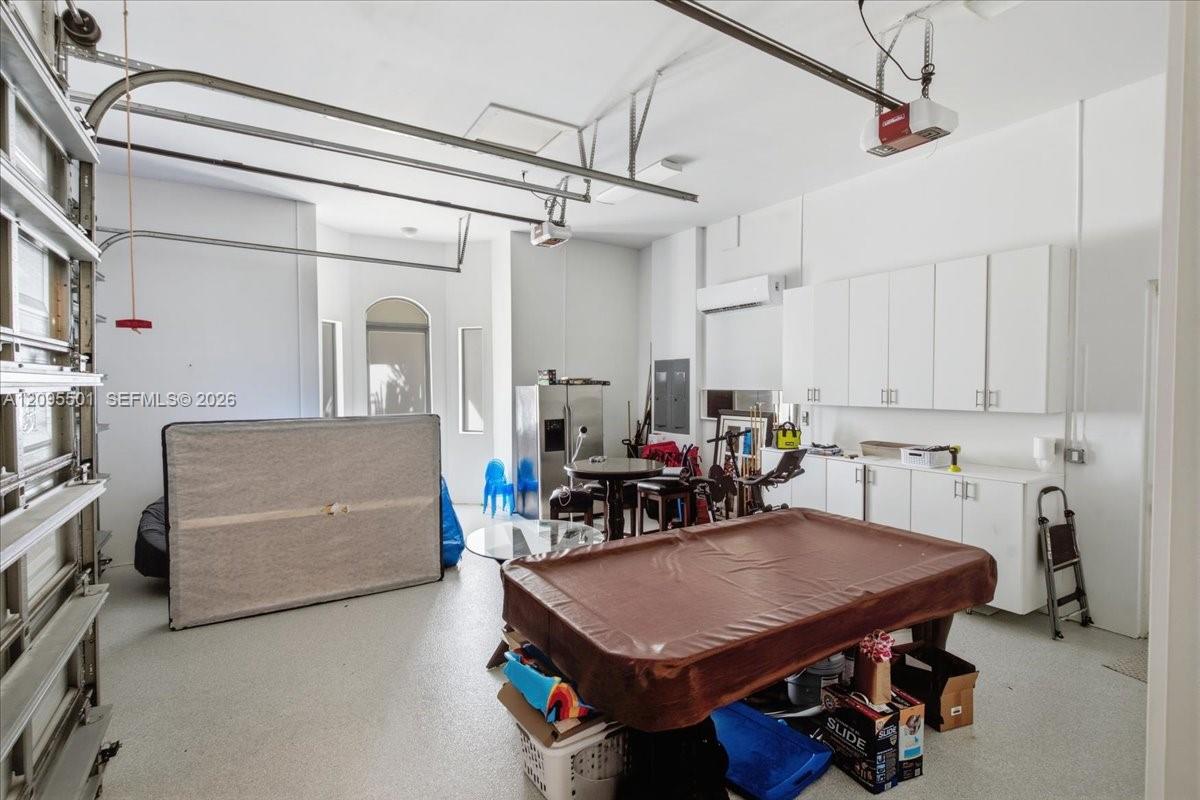 331 SW 124th Ave