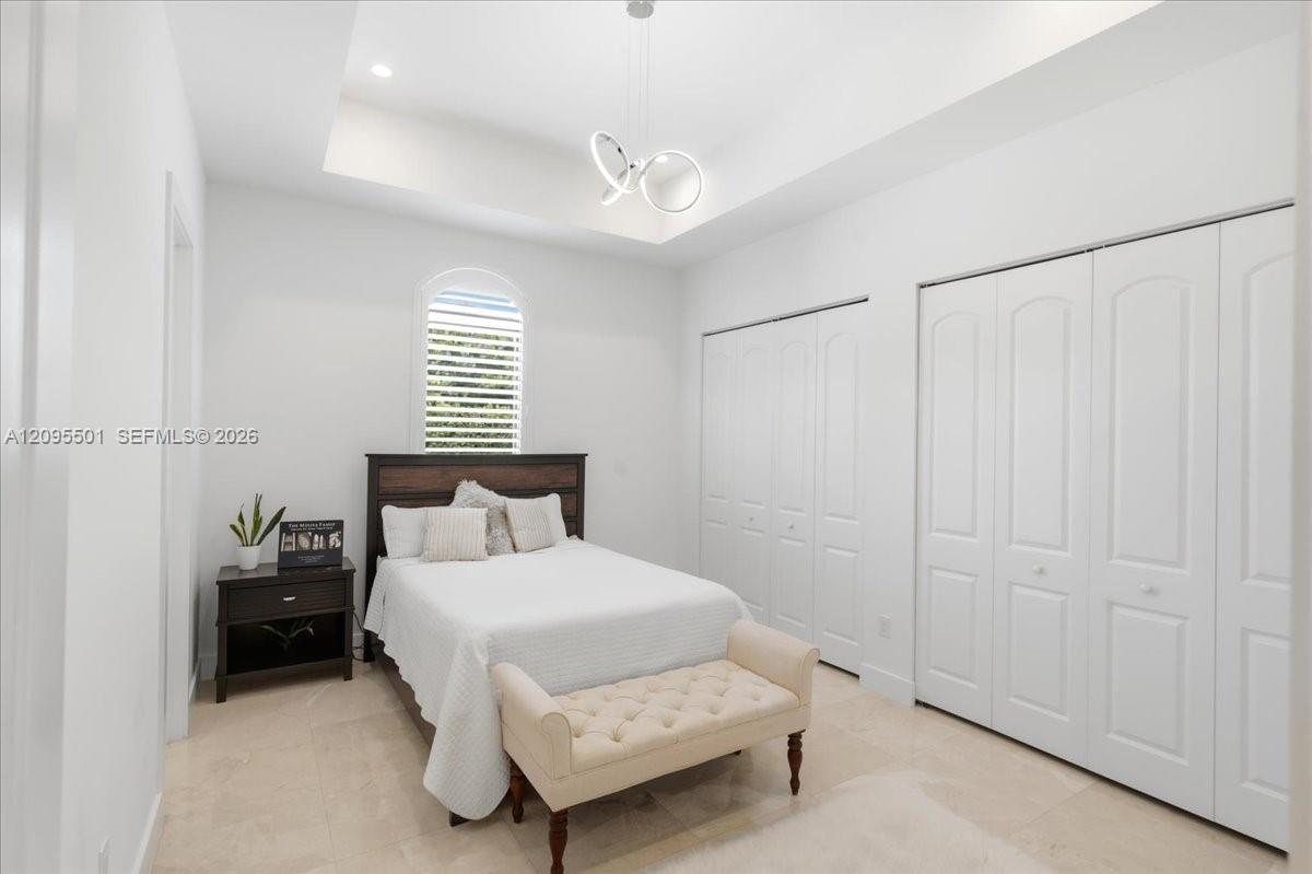 331 SW 124th Ave