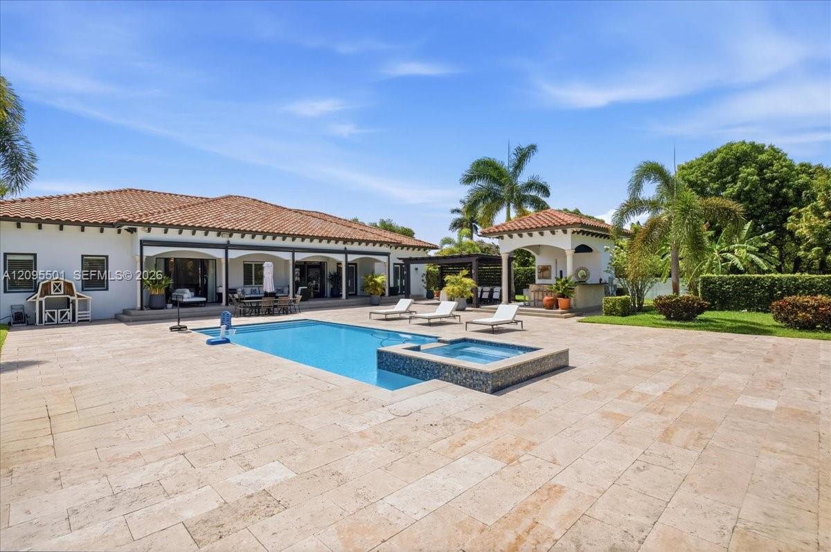 331 SW 124th Ave