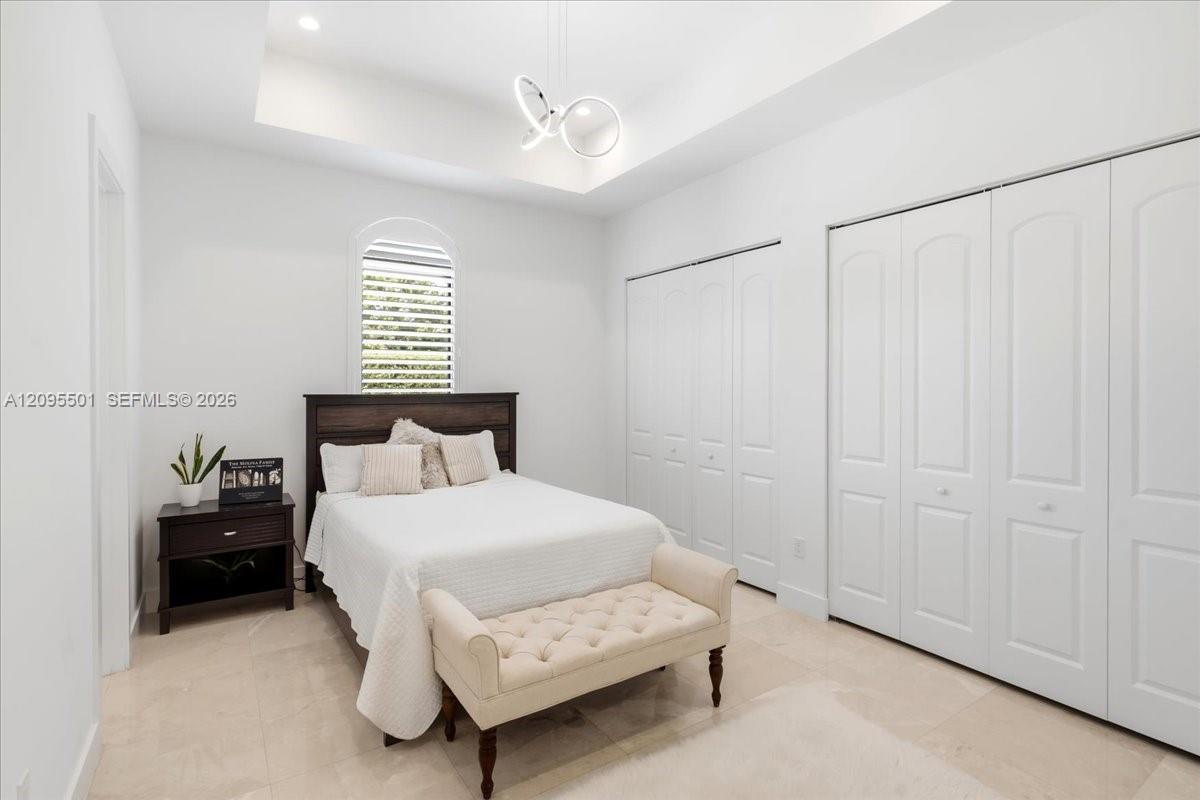 331 SW 124th Ave