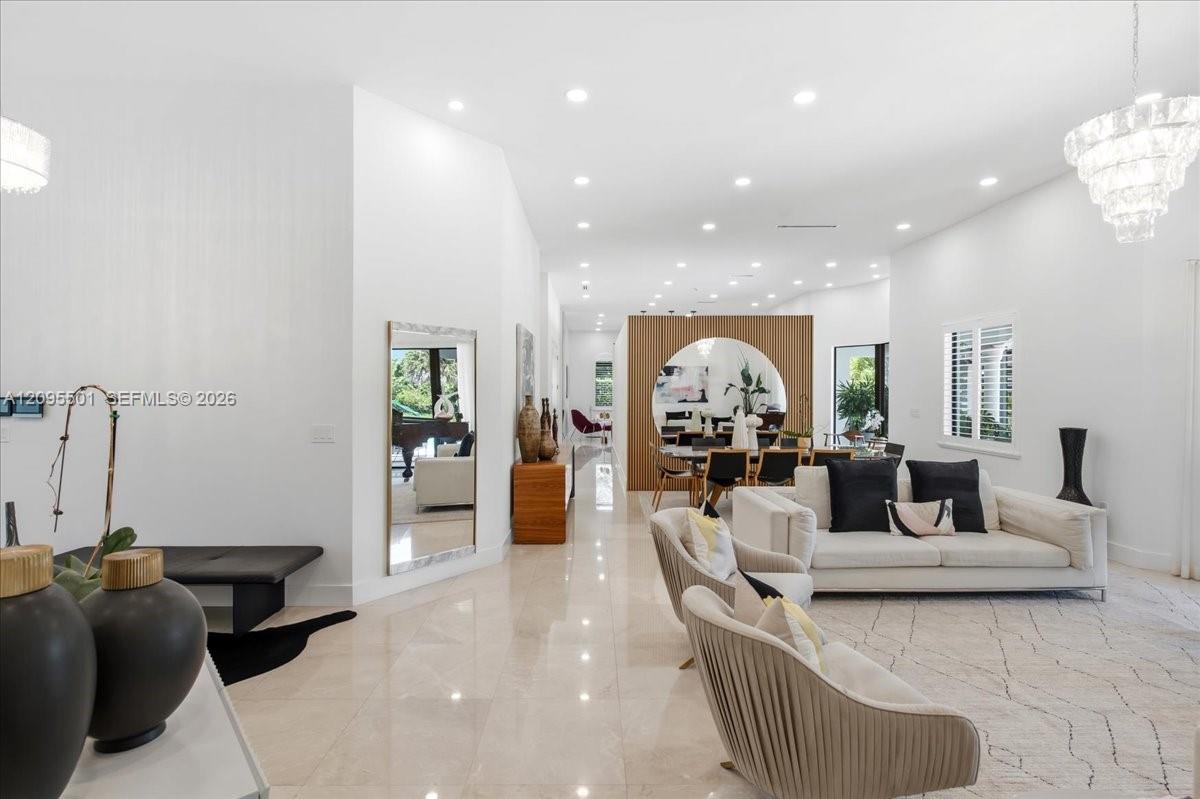 331 SW 124th Ave