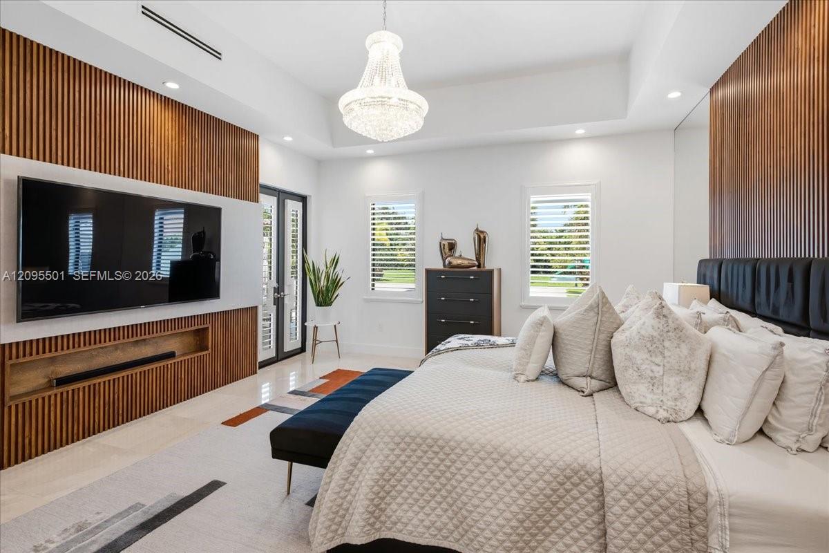 331 SW 124th Ave