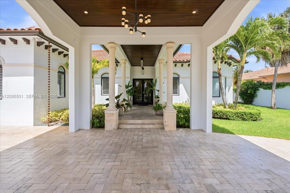 331 SW 124th Ave