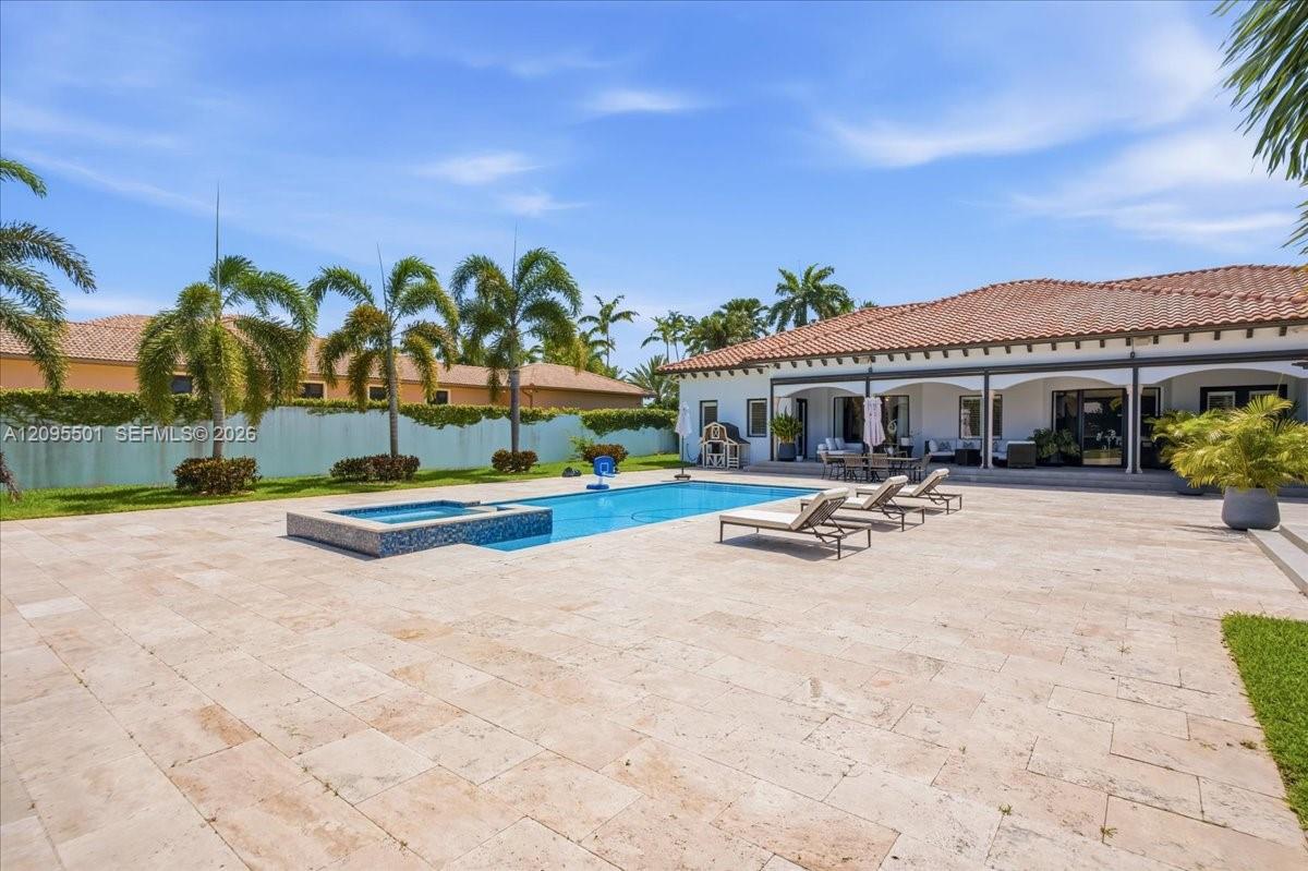 331 SW 124th Ave