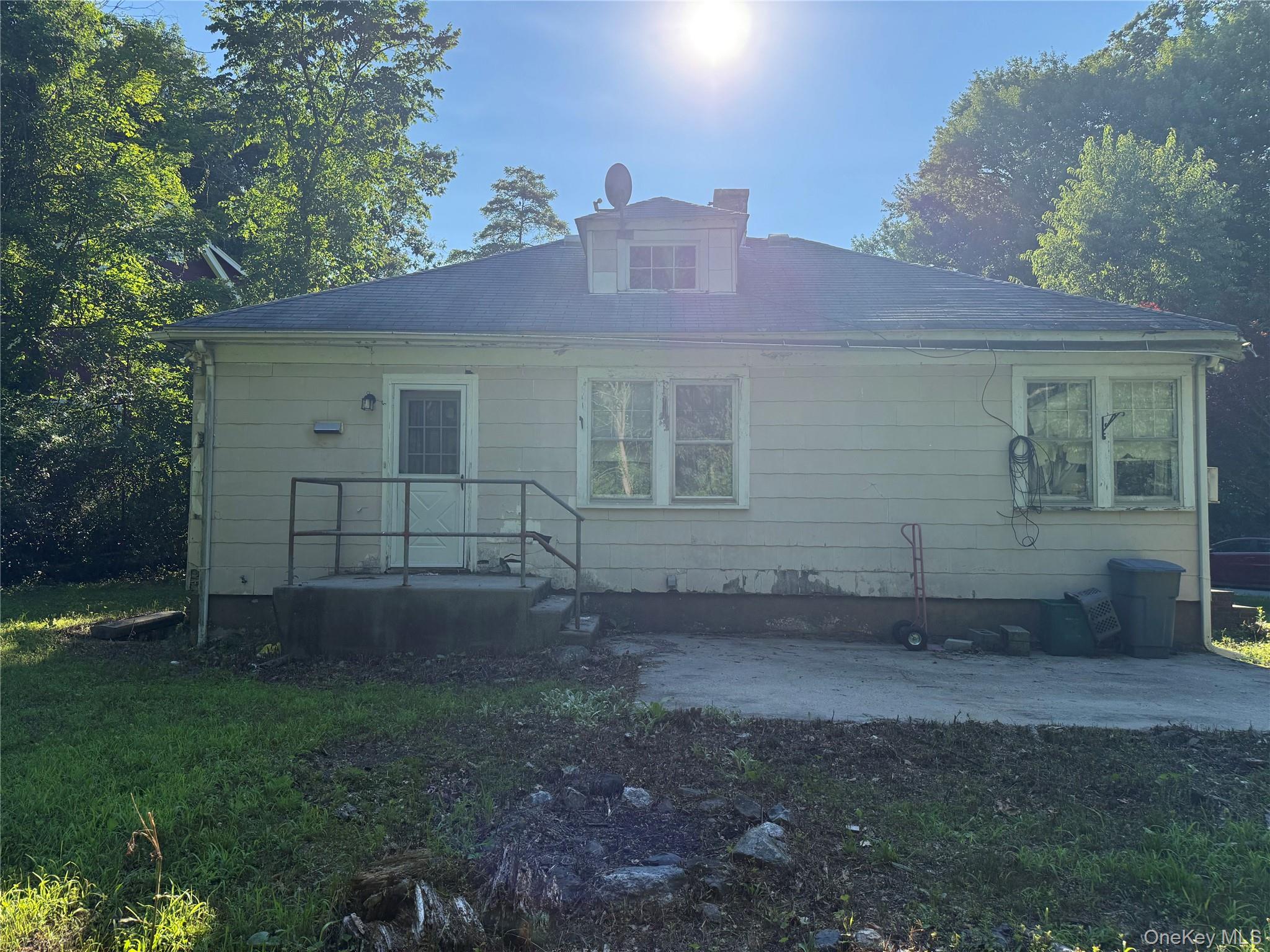 23 Post Road