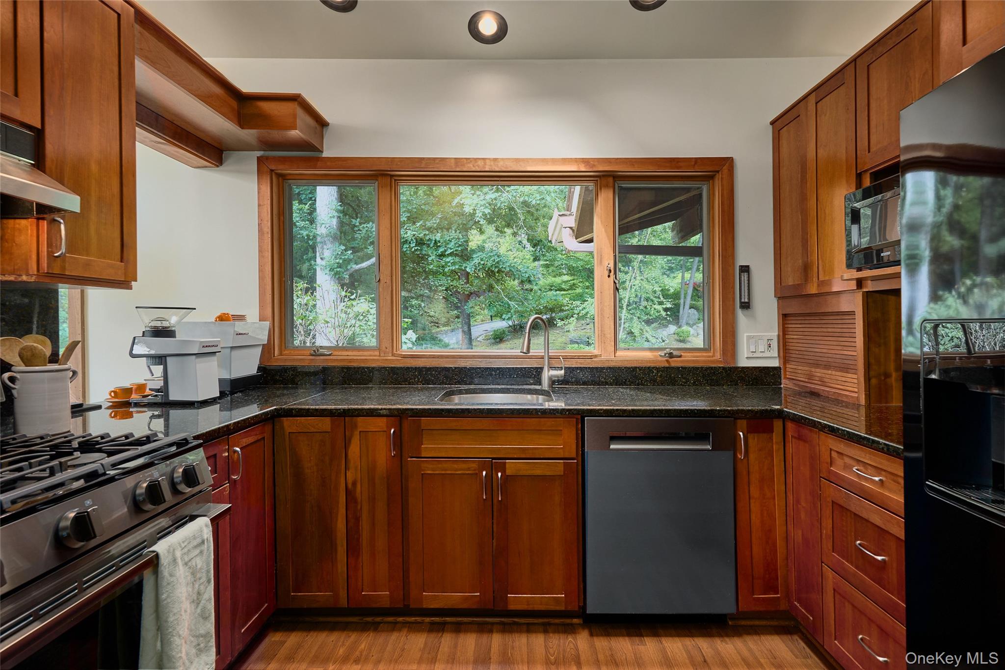 68 Spice Bush Lane