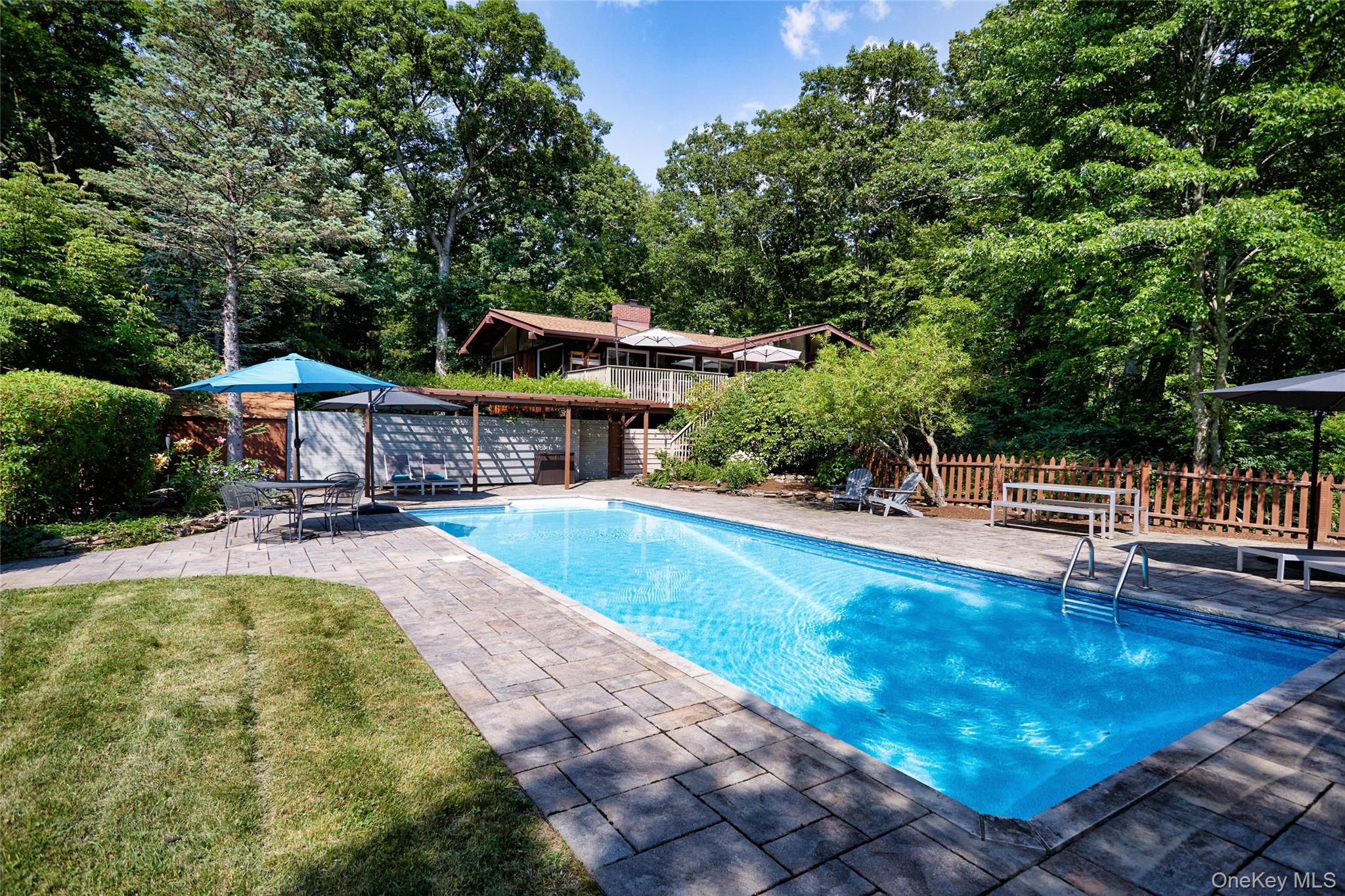 68 Spice Bush Lane