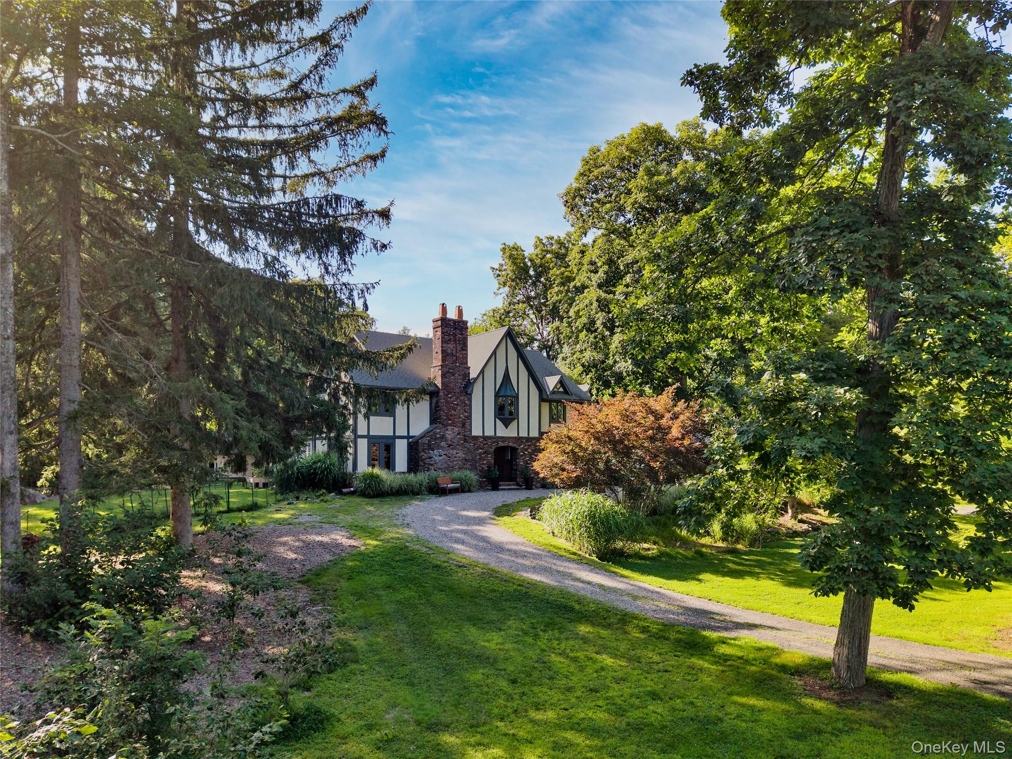 102 W Lake Road