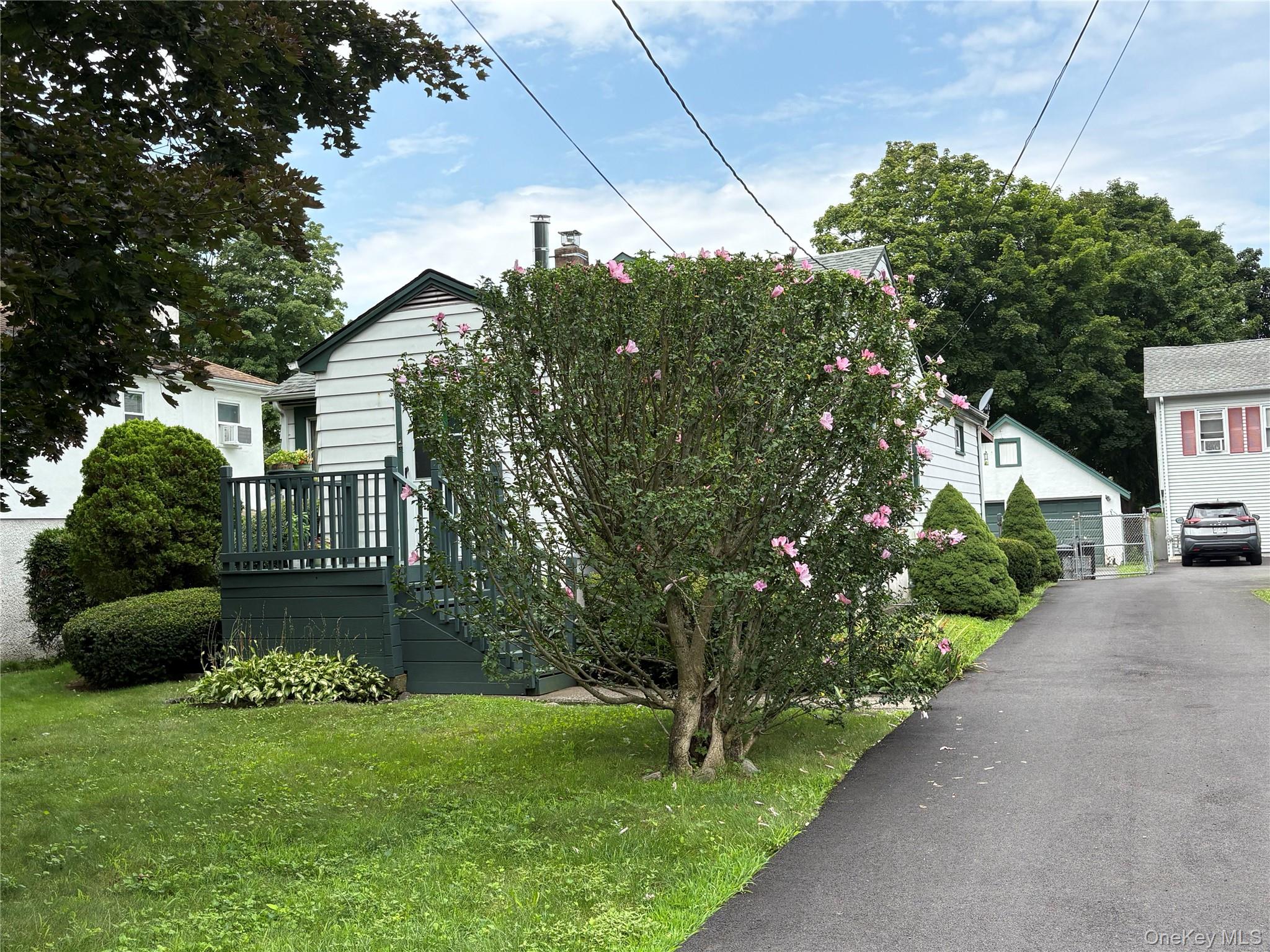17 Sheridan Avenue