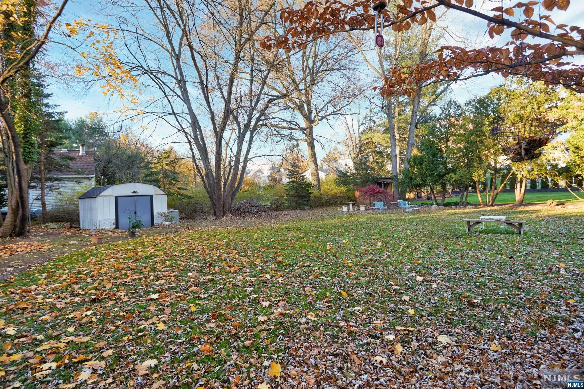 100 Pittis Avenue