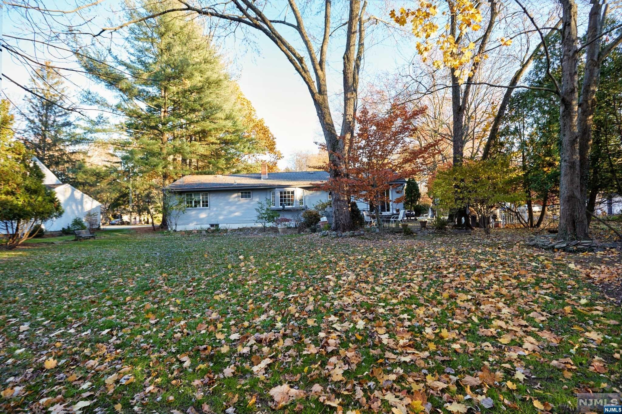 100 Pittis Avenue