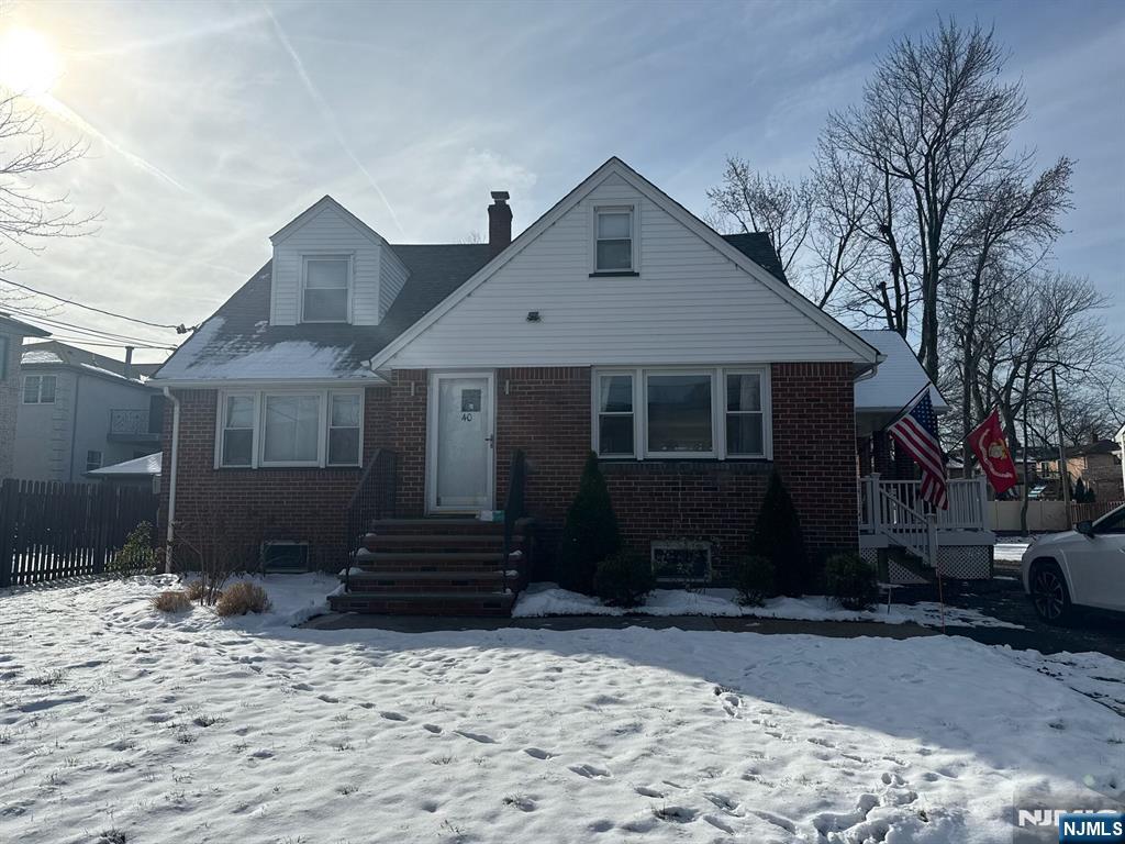 40 E Bayview Avenue 2