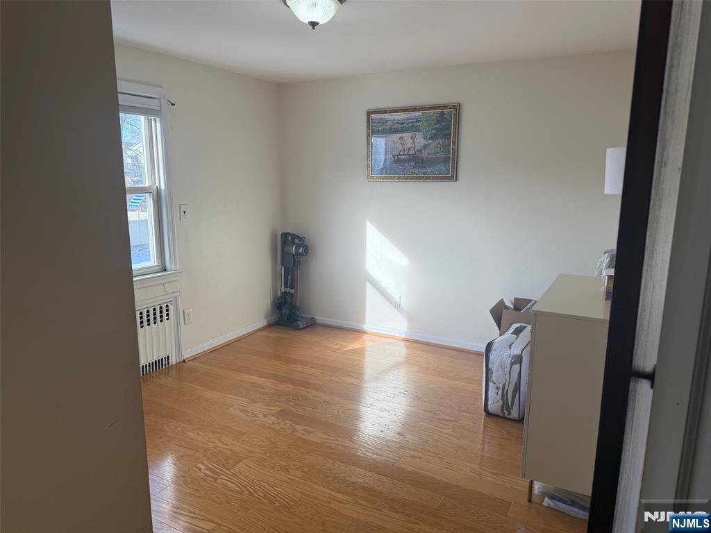 40 E Bayview Avenue 2