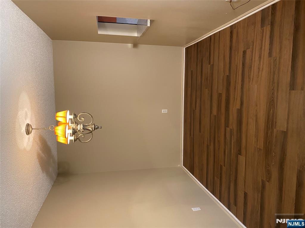 393 Poets Way