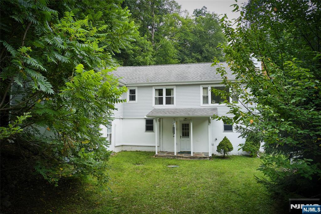 41 Sand Pond Road
