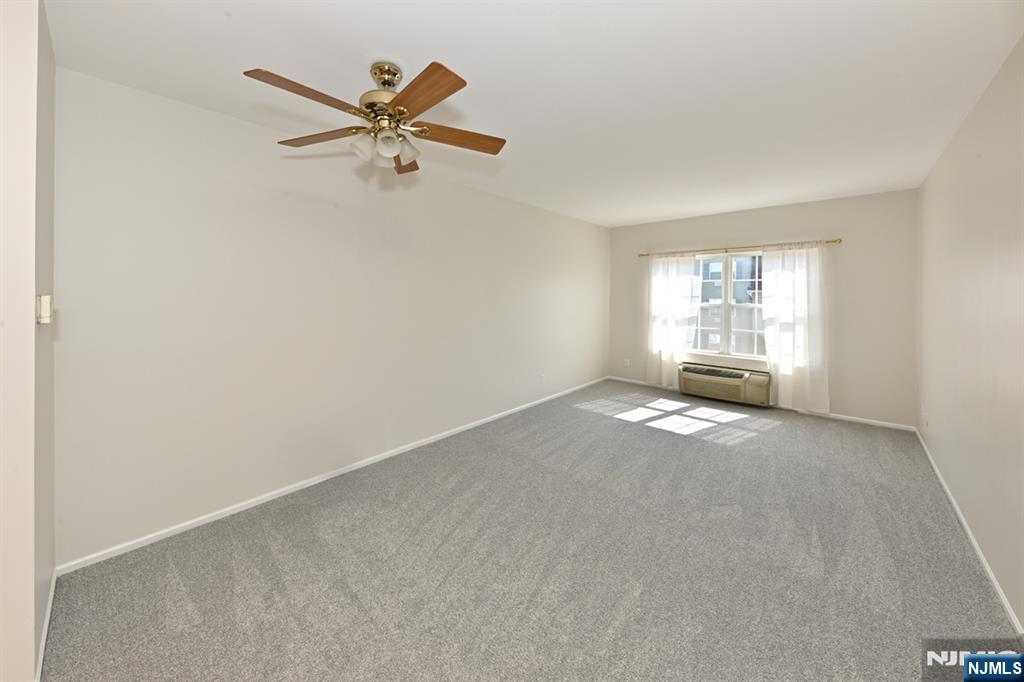 7414 Richmond Road 7414