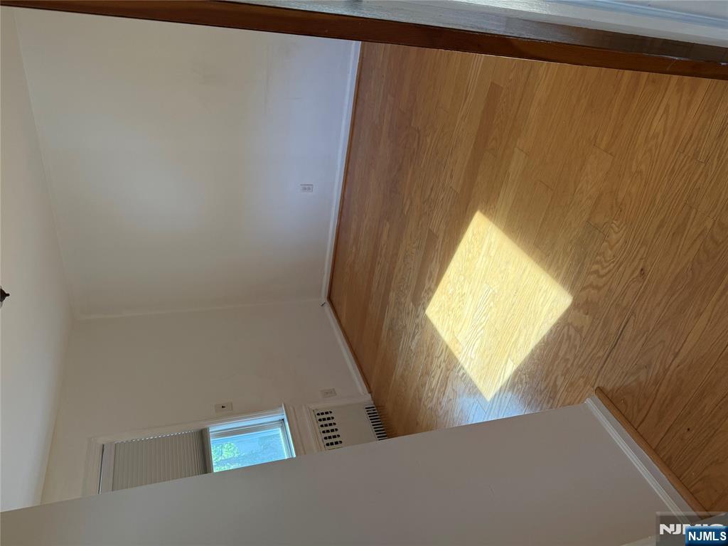 40 E Bayview