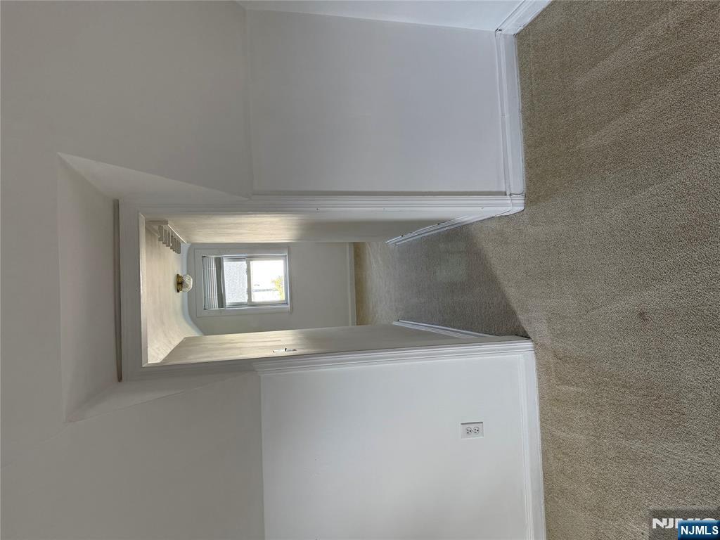 40 E Bayview