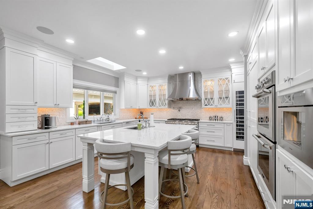 7 Brookside Drive