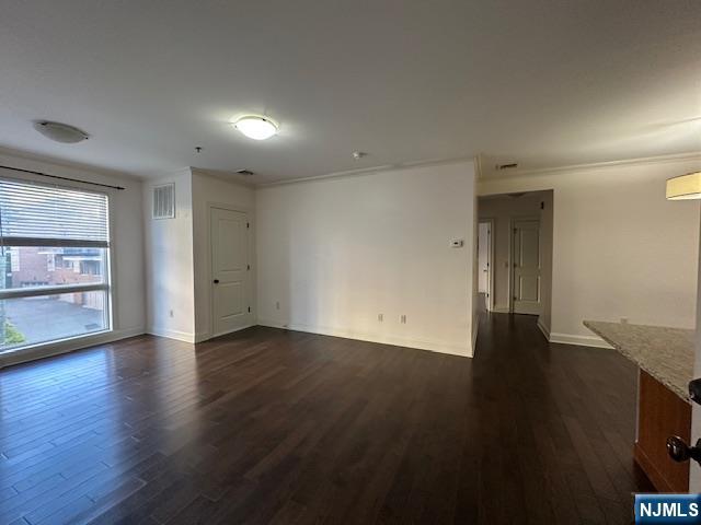 255 Laird Avenue 6