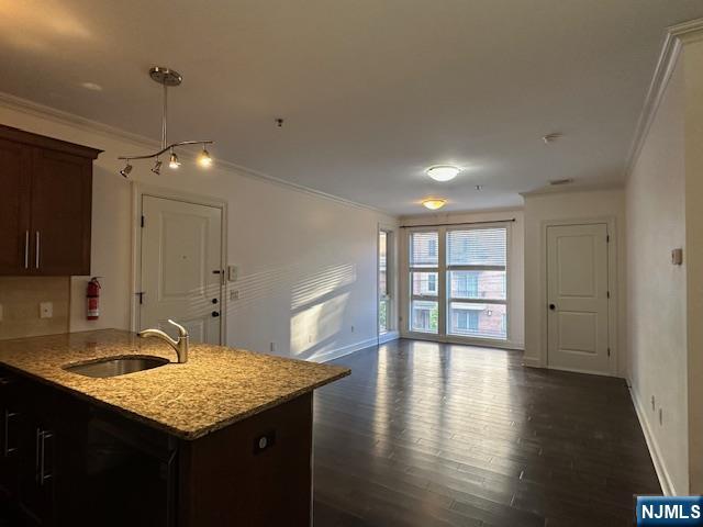 255 Laird Avenue 6