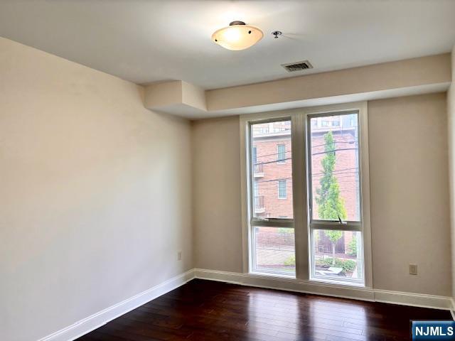 255 Laird Avenue 6