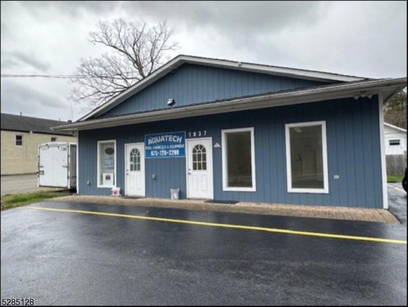 1837 Greenwood Lake Tpke