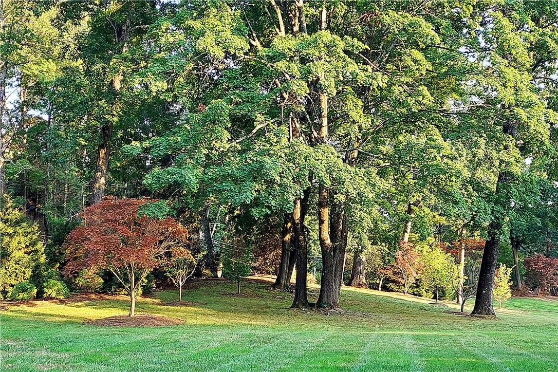 118 Tower Hill Road W