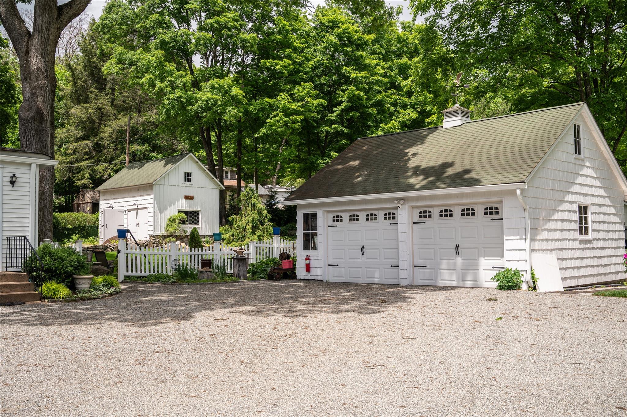 52 Eagle Valley Road