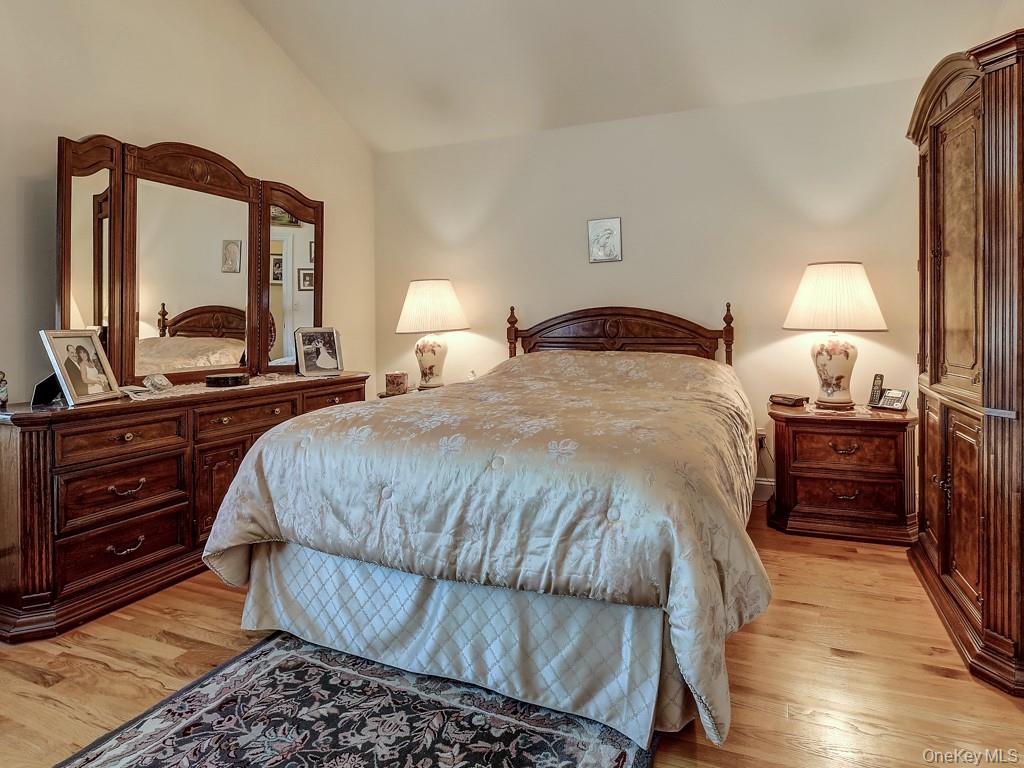 17 Constitution Court