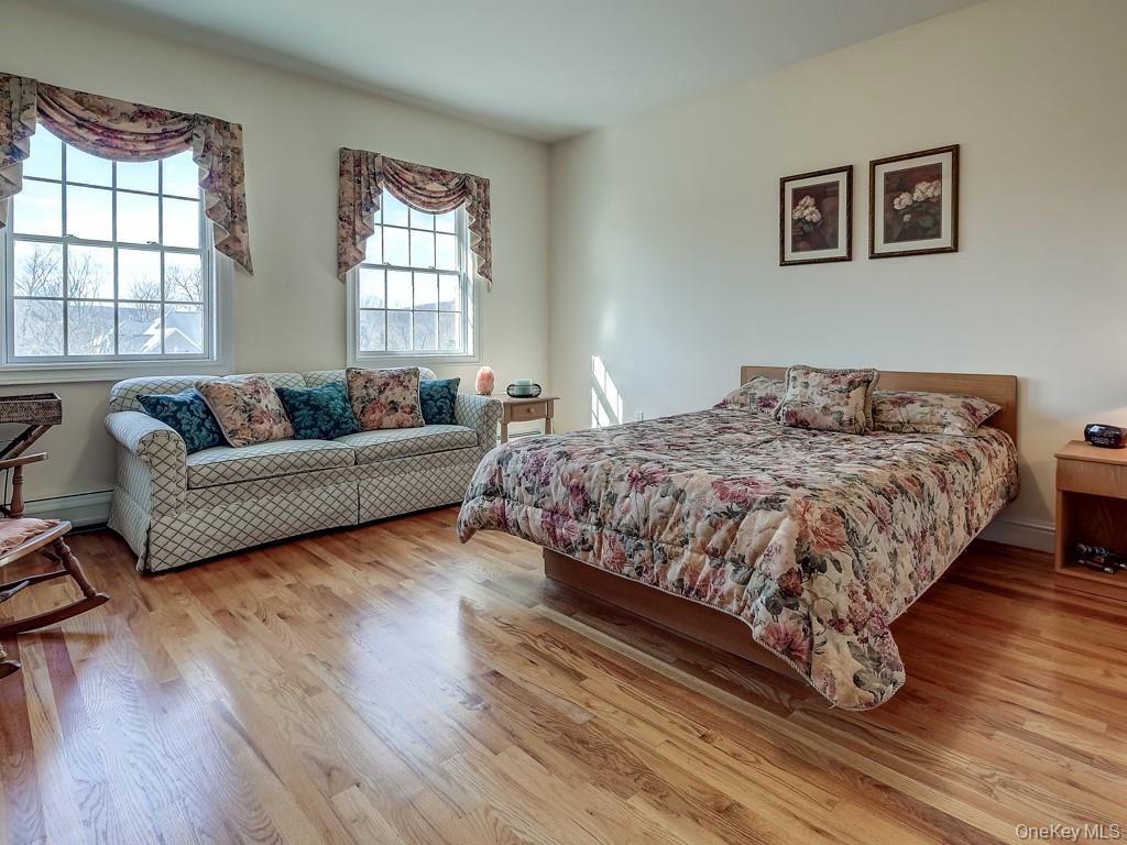 17 Constitution Court