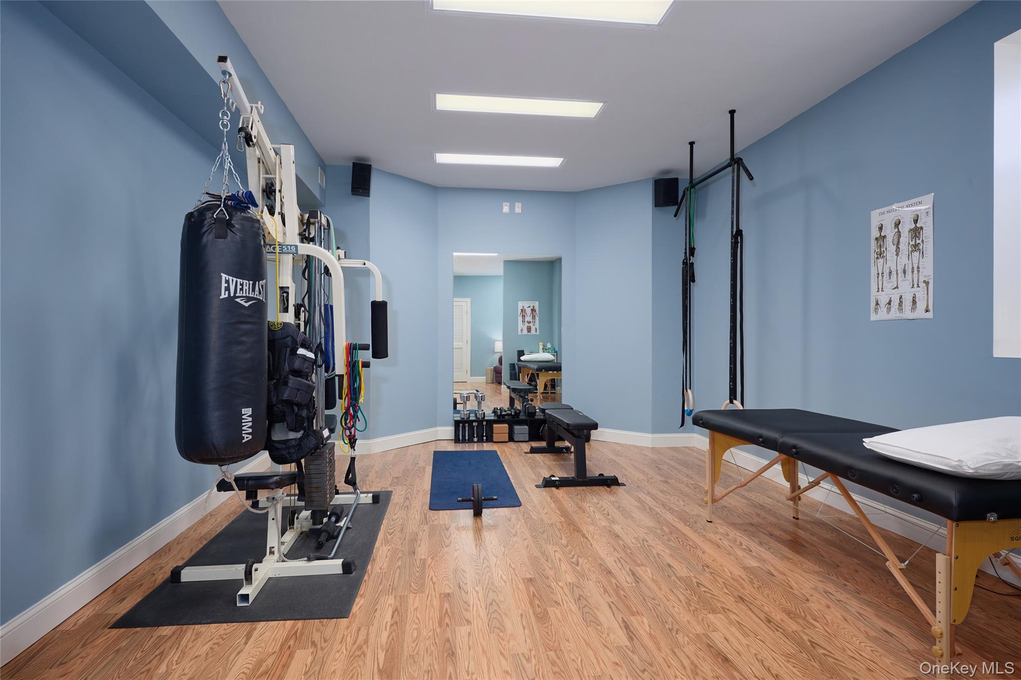 17 Constitution Court