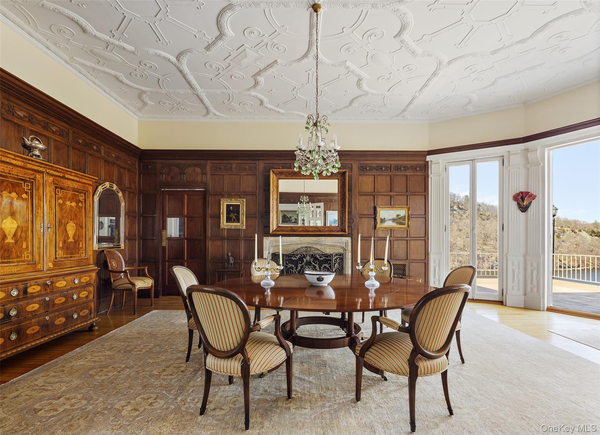 225 E Lake Road