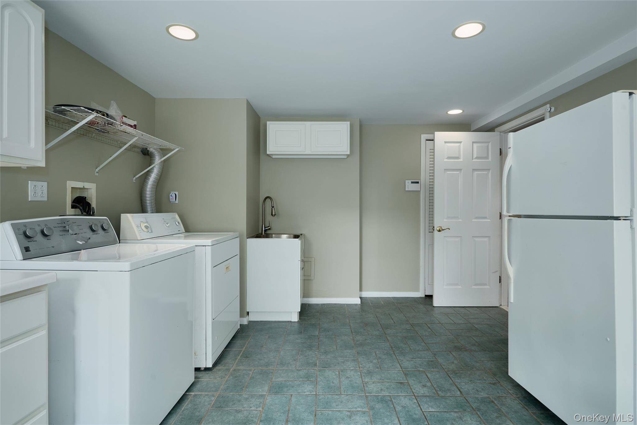 43 Sunset Terrace