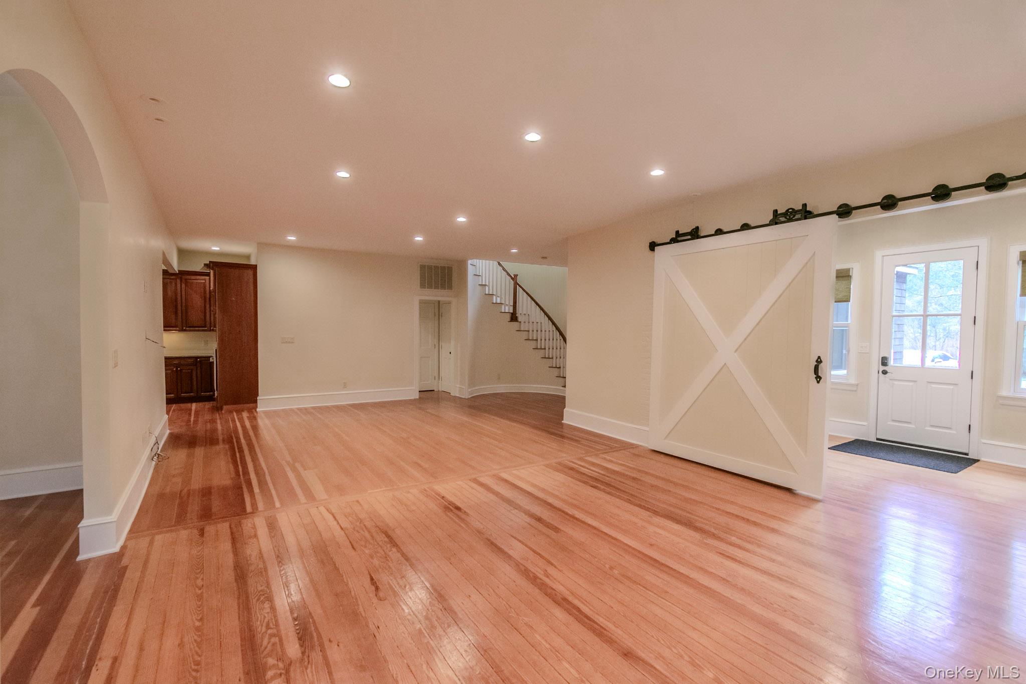 54 E Lake Stable Road