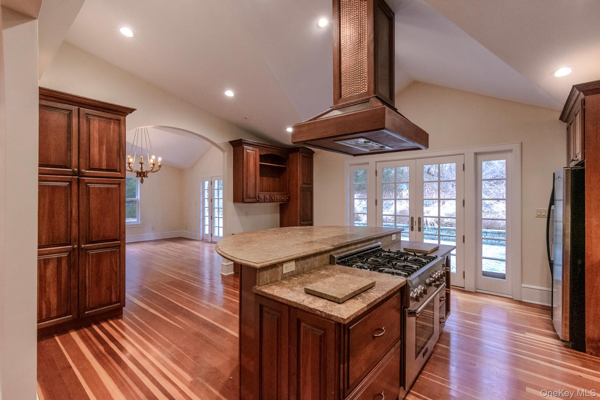 54 E Lake Stable Road