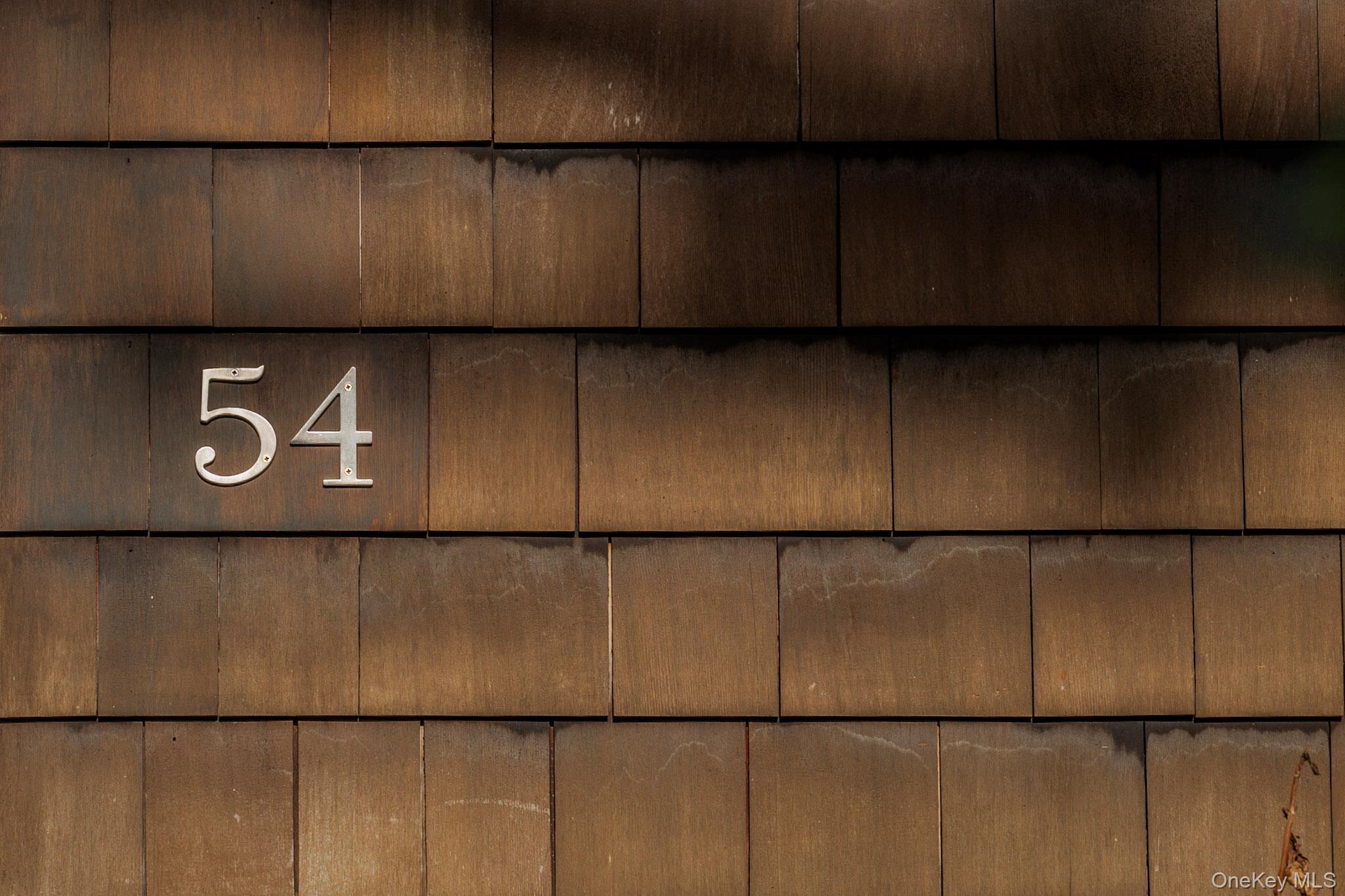 54 E Lake Stable Road