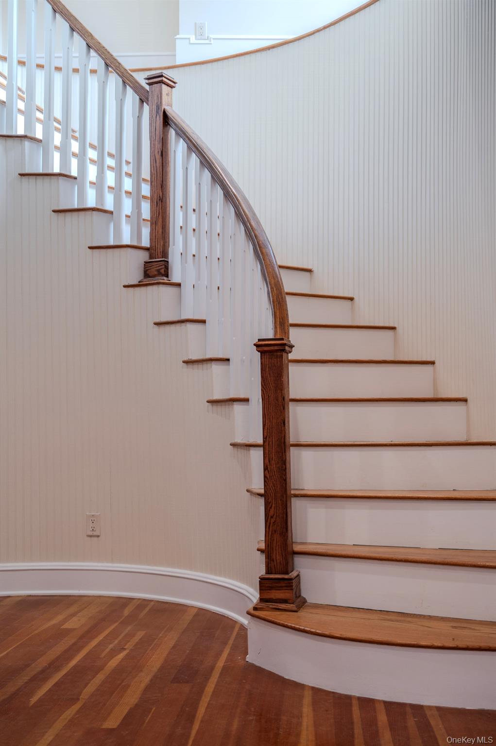 54 E Lake Stable Road