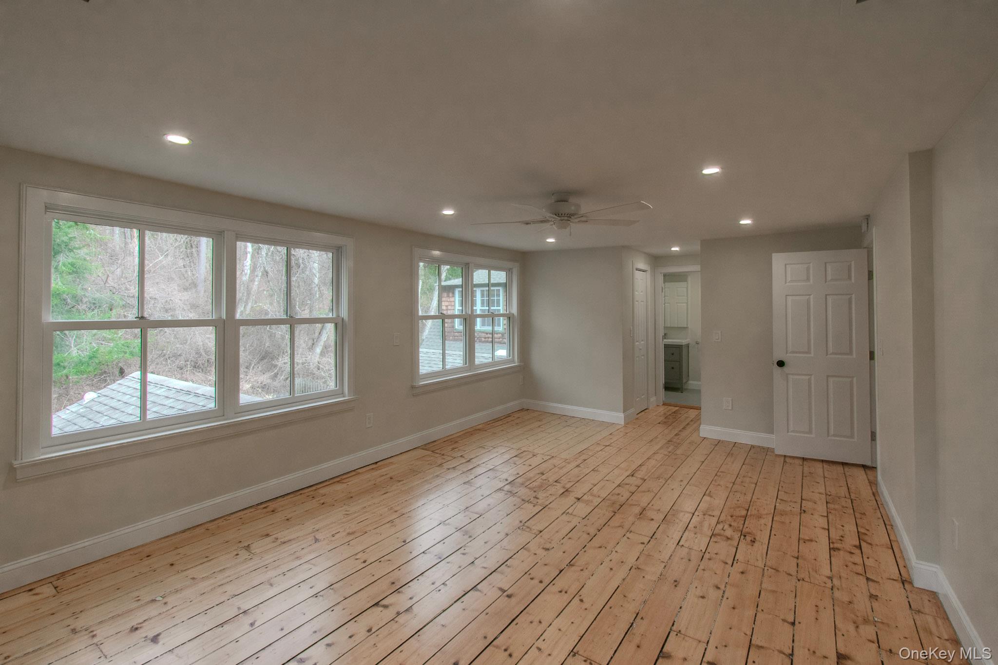 54 E Lake Stable Road